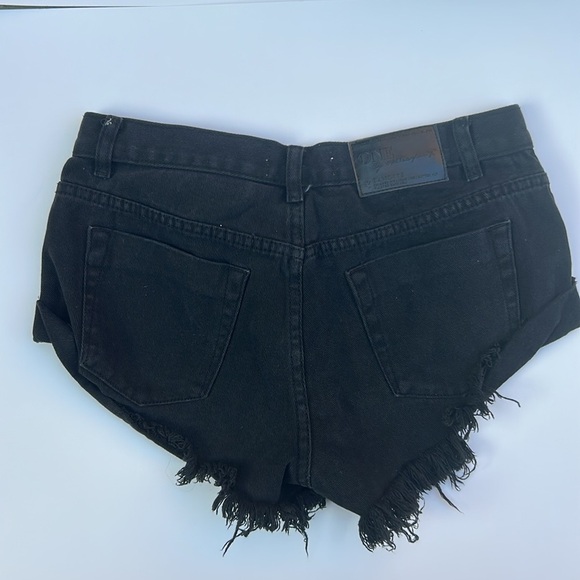One Teaspoon Black Distressed Jean Shorts bandits - Picture 8 of 9